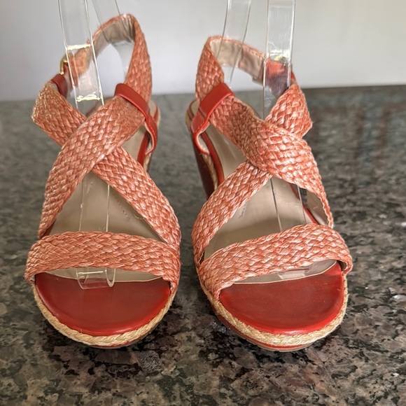 Andrew Geller Wedge Sandals with rafia Braided Straps EUC 8 - Picture 4 of 10
